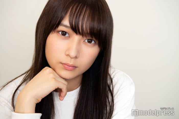 鈴木絢音(C)モデルプレス