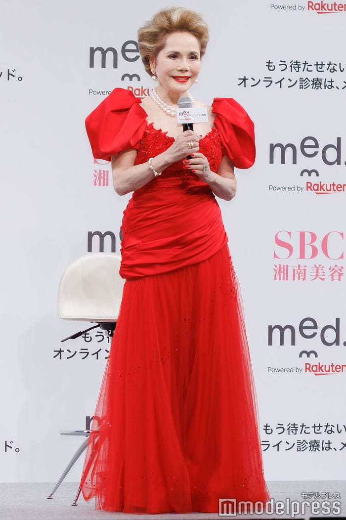 デヴィ夫人(C)モデルプレス