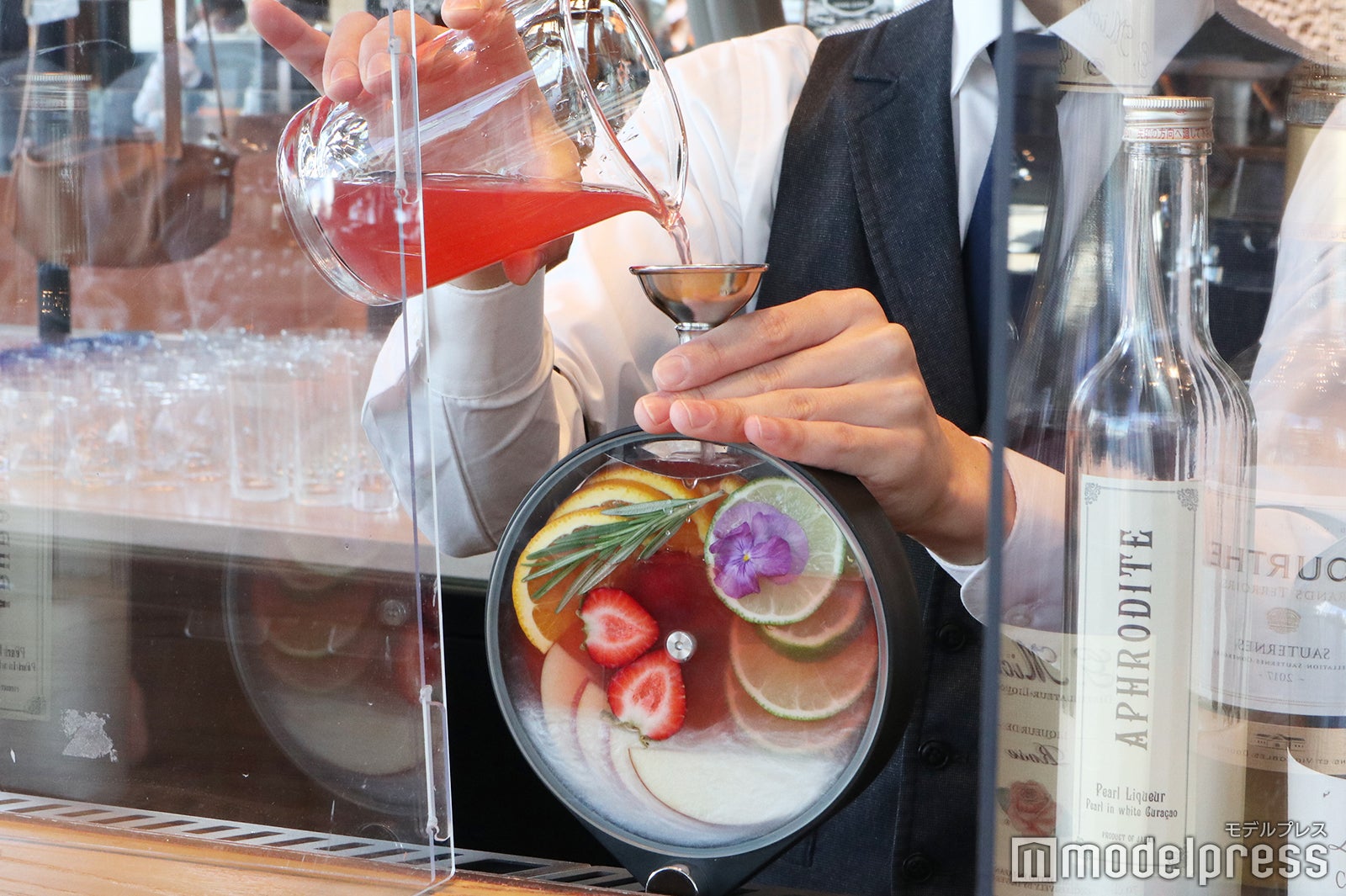 「中目黒 ポートホール 冬」（C）モデルプレス