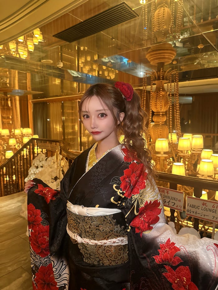 「ディアレスト歌舞伎町」明日花ピララInstagramより