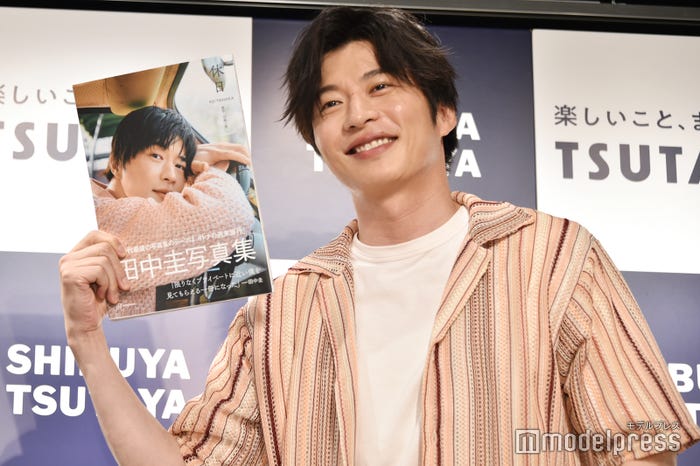 30代最後の写真集を発売する田中圭(C)モデルプレス