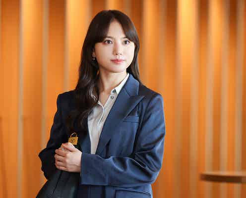 清原果耶、日韓共同制作で再び火曜ドラマの舞台へ “再共演”成田凌は「自然体で撮影に臨める空気を作ってくださる」【「初恋DOGs」インタビュー】