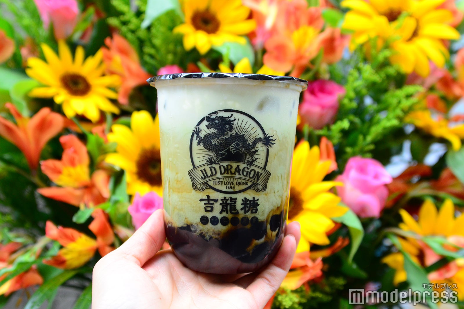 黒糖抹茶タピオカラテ630円（日本限定）（C）モデルプレス