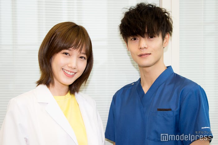 本田翼、窪田正孝(C)モデルプレス