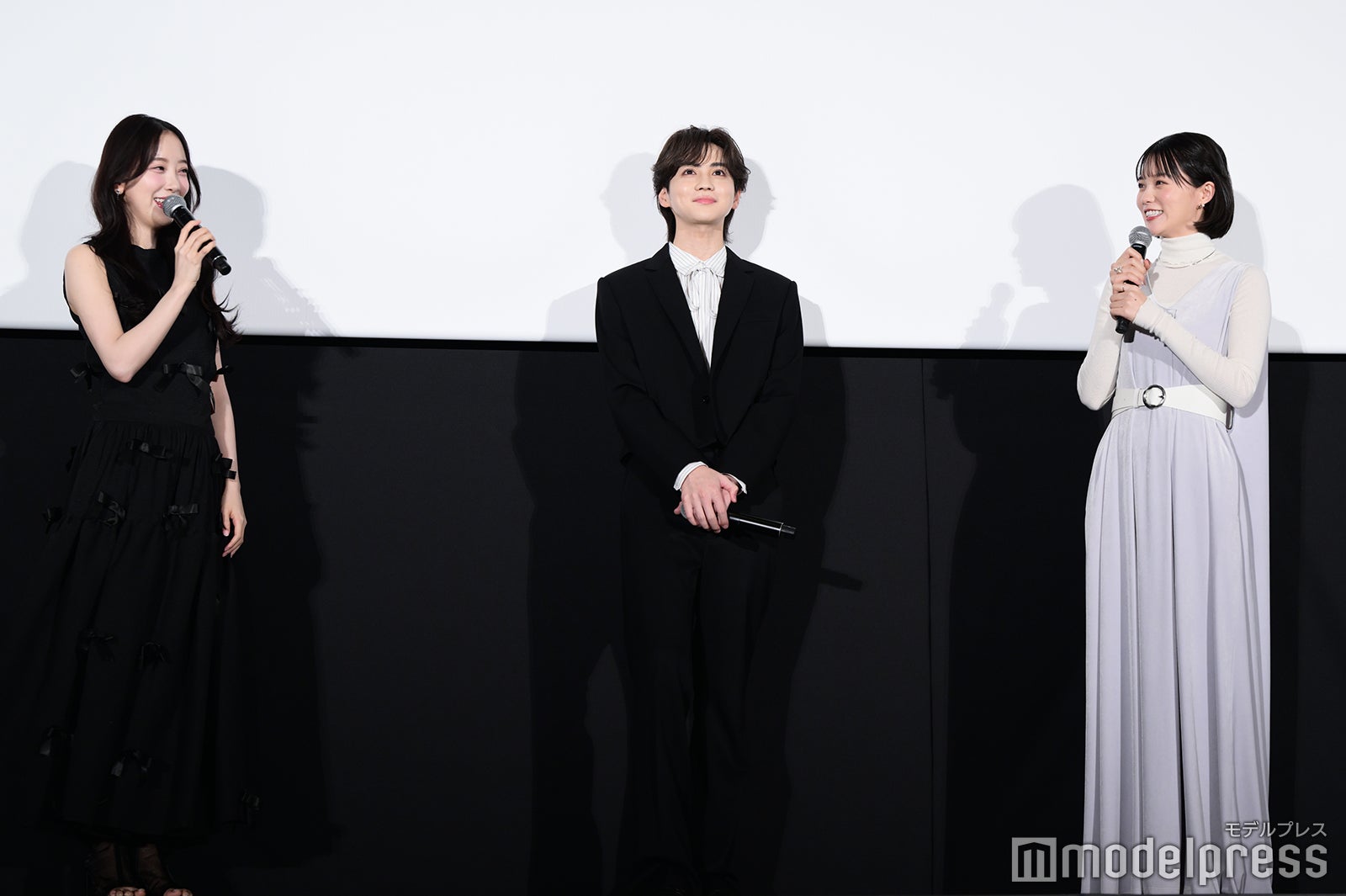 堀未央奈、吉野北人、志田彩良（C）モデルプレス