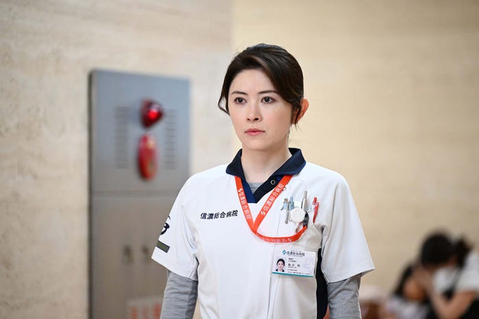 宮澤エマ「マウンテンドクター」第4話より(C)カンテレ