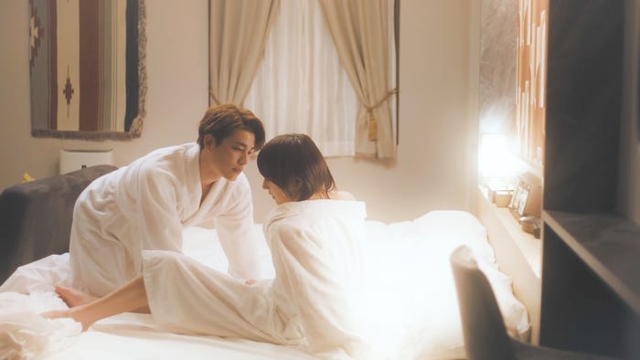 「やたらやらしい深見くん」第1話(C)「やたらやらしい深見くん」製作委員会