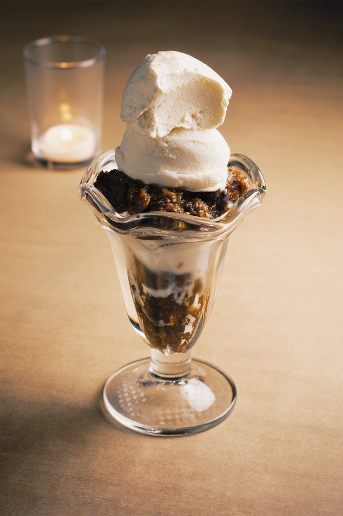 ダグ特製ピーカンパイサンデー780円／画像提供：オーイズミフーズ