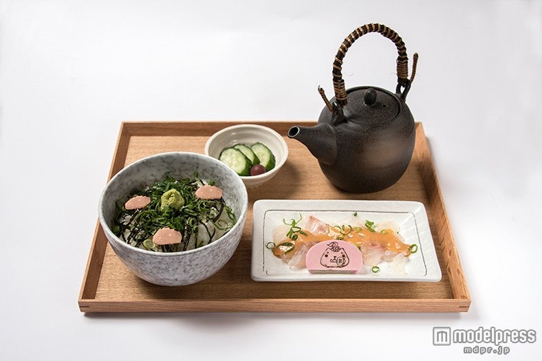 「いわいさんのめでたい～ん茶漬けセット」￥1，380（税抜）（C）TRYWORKS