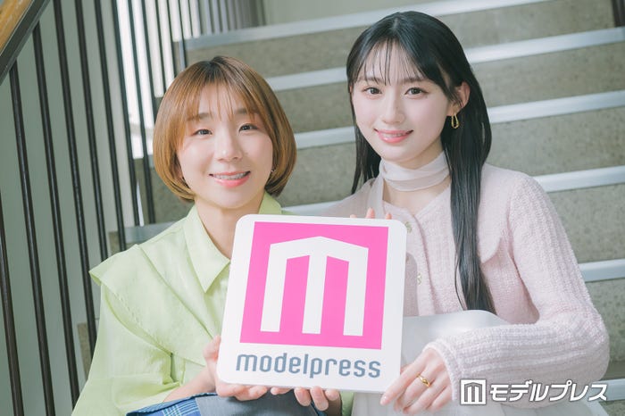 高橋成美、川崎桜(C)モデルプレス