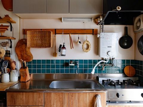 団地キッチンの古い 狭いイメージとはサヨウナラ おしゃれアイデア実例を大公開 モデルプレス