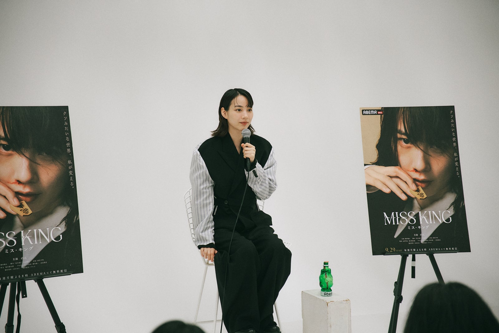 のん／撮影：コウ ユウシエン