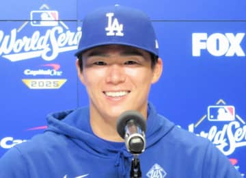 山本由伸 愛犬・カルロスが懐く同僚に「えっ！」「大丈夫かな？」かつて大谷翔平がデコピンを預けたくない人物に「ハチャメチャになって帰ってきそう」