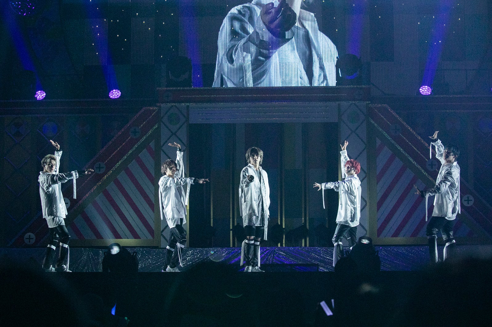 超特急（カメラマン：米山三郎、笹森健一）