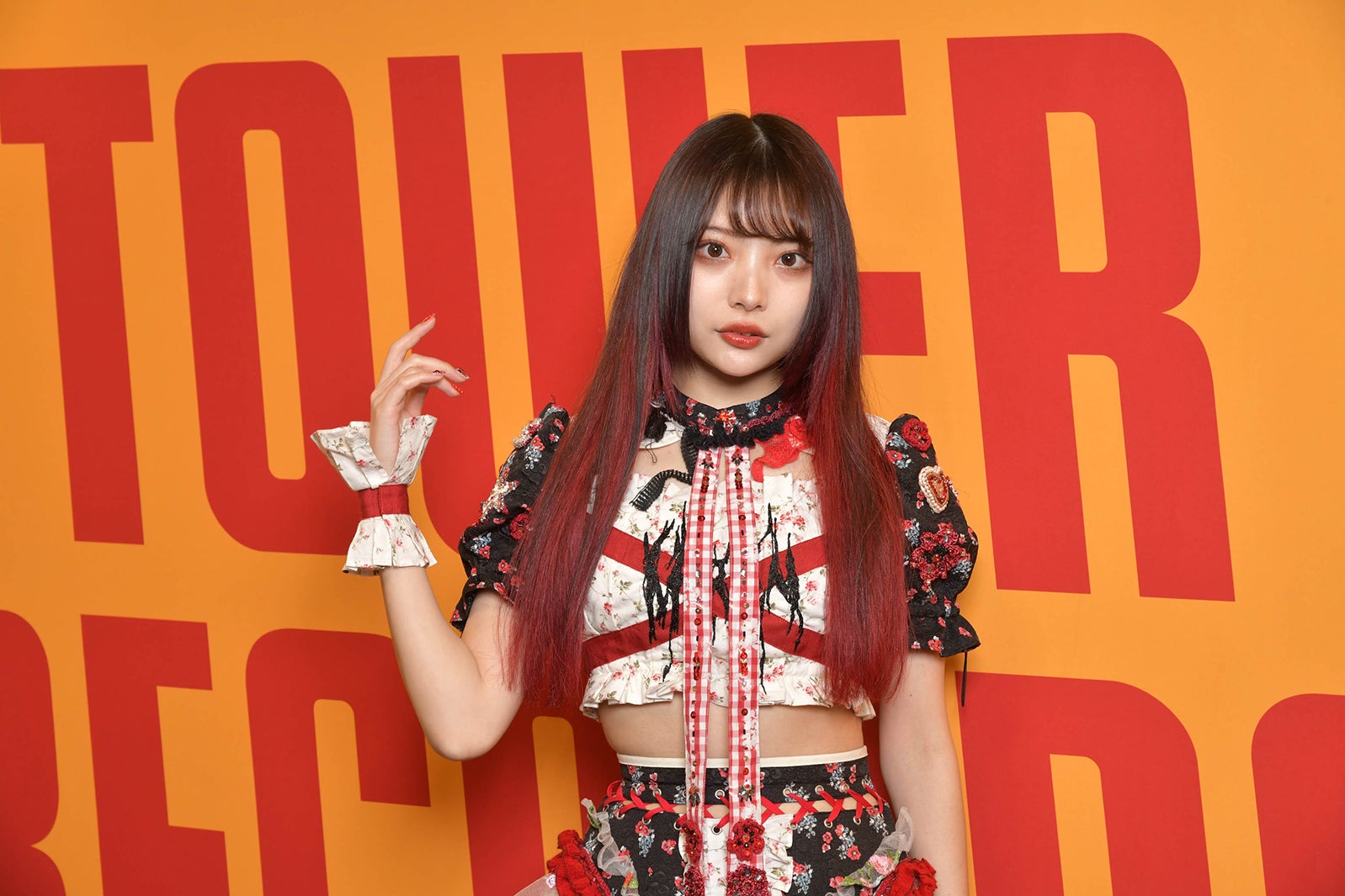 藍染カレン（提供写真）