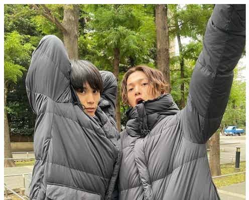 「美しい彼」萩原利久&FANTASTICS八木勇征、貴重オフショット続々公開「ギャラクシー賞」マイベストTV賞グランプリに輝く