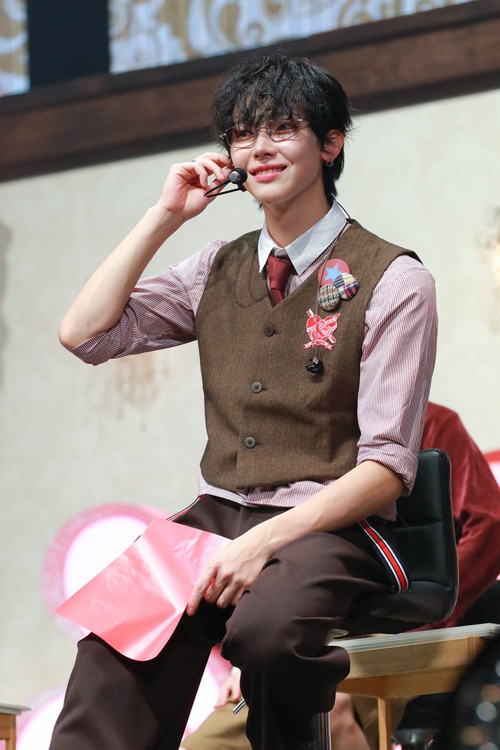 NICHOLAS/&TEAM(C)HYBE LABELS JAPAN