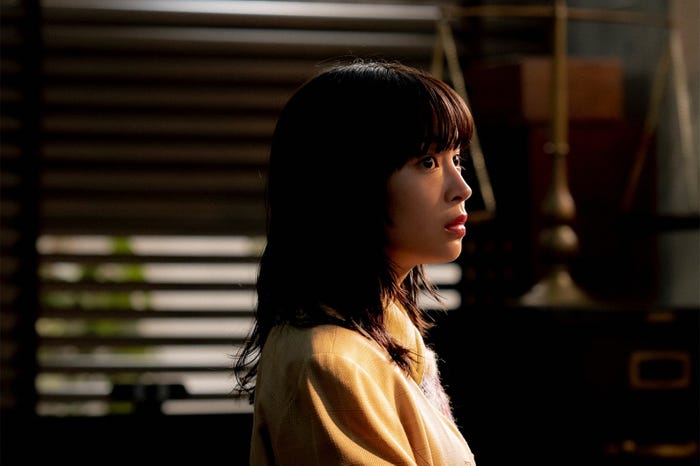 広瀬すず/「夕暮れに、手をつなぐ」第9話より(C)TBS