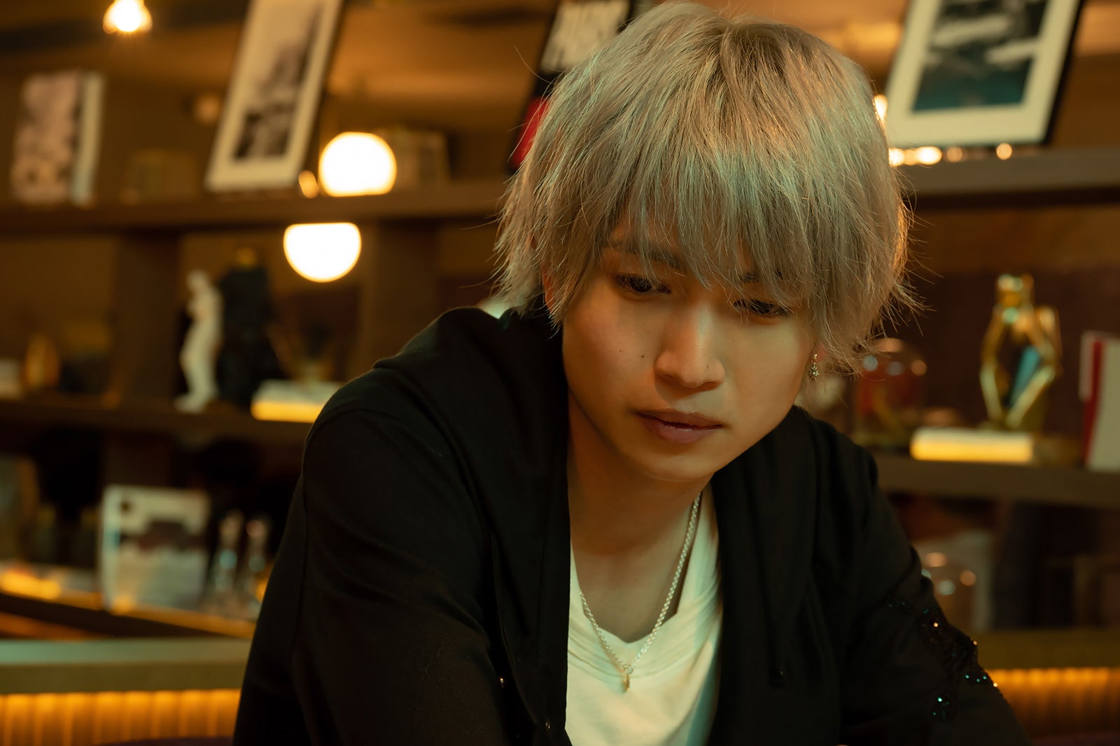 綱啓永（C）「明日、私は誰かのカノジョ」製作委員会・MBS