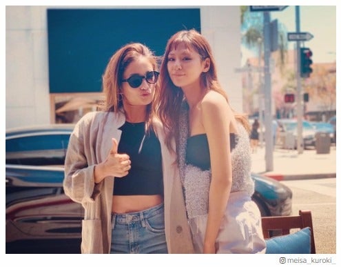 黒木メイサ＆西内まりや、LAで肌見せキメショット「最強コンビ」の声