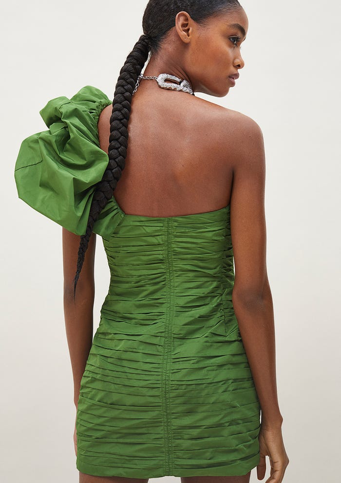 「H&M Conscious Exclusive (コンシャス・エクスクルーシヴ)2020 AW コレクション」(提供画像)