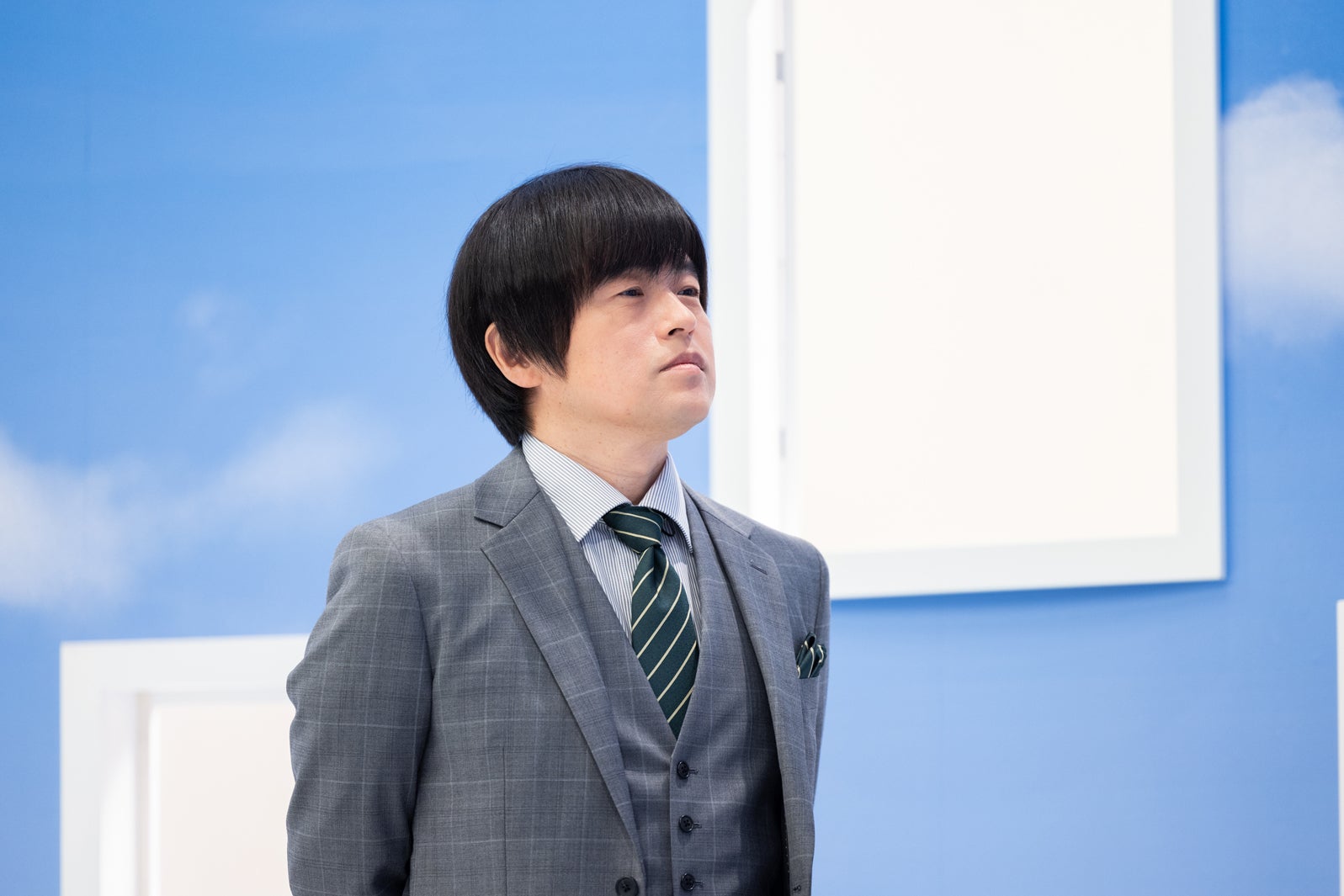 バカリズム「ノンレムの窓 2025・新春」（C）日本テレビ