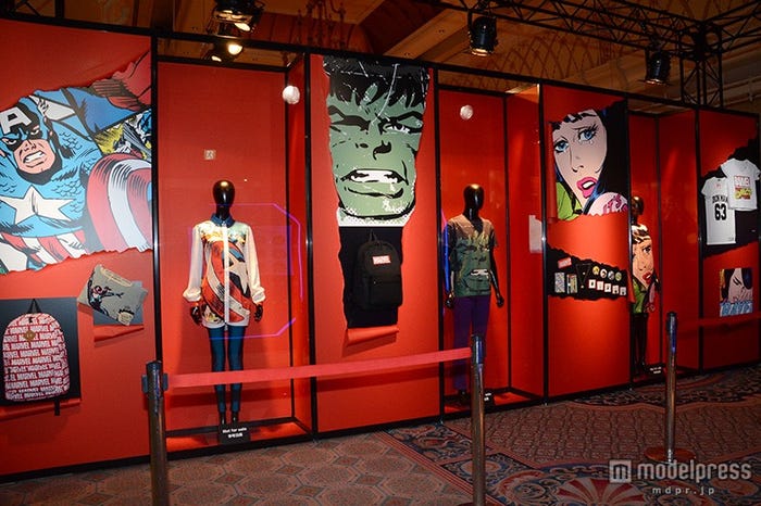 「マーベル・スペシャルブース」/女子マーベルアイテム/「D23 Expo Japan 2015」