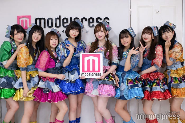 (左から)海月らな、黒田れい、高木悠未、金子みゆ、新木さくら、有村南海、涼本理央那、大空莉子 (C)モデルプレス