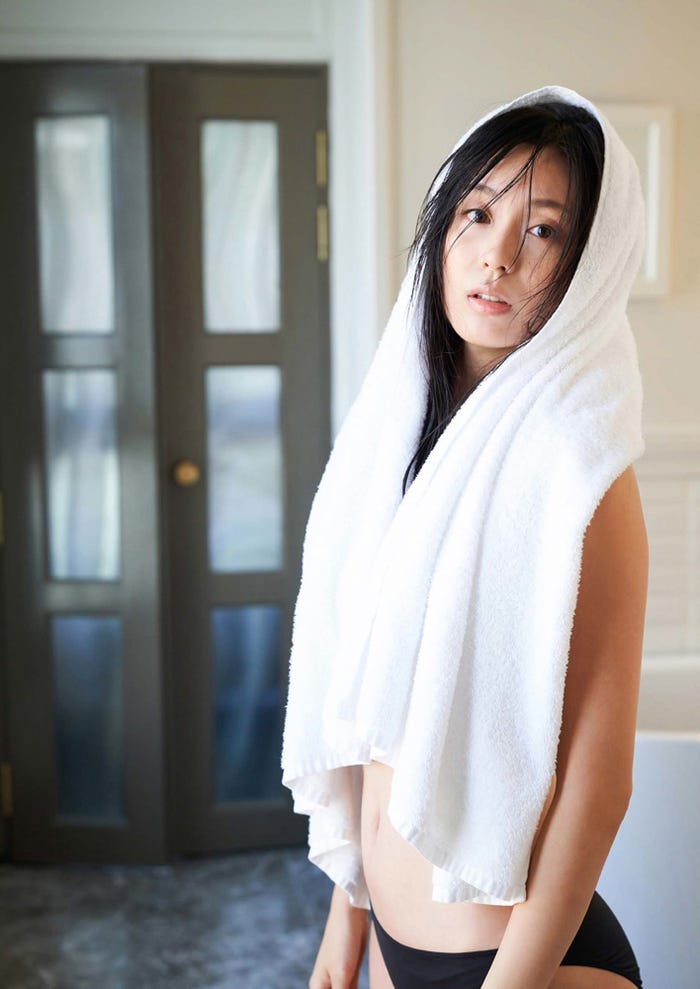 本仮屋ユイカ/撮影:大江麻貴