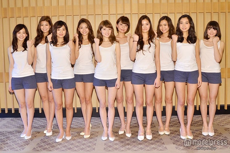 （前列左から）阿部萌生さん、伊原美沙子さん、金田ティファニー春香さん、後藤真結子さん、近藤夏子さん（後列左から）西條礼奈さん、椎名美澄さん、鶴田真梨さん、中村奈央さん、ギール里紗ミシェルさん
