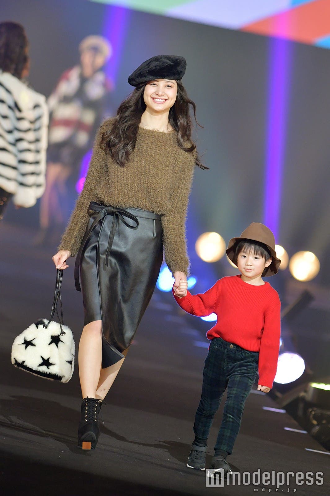 長谷川ニイナ、岡田虎ノ助(おかだとらのすけ)くん (C)モデルプレス