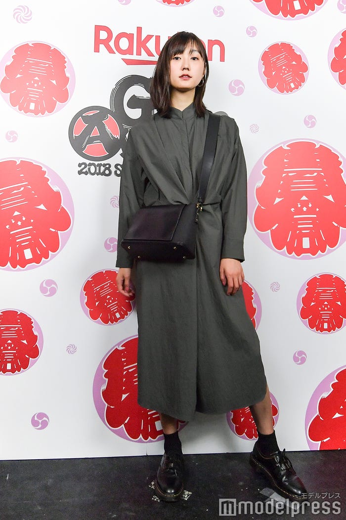 鈴木友菜(C)モデルプレス