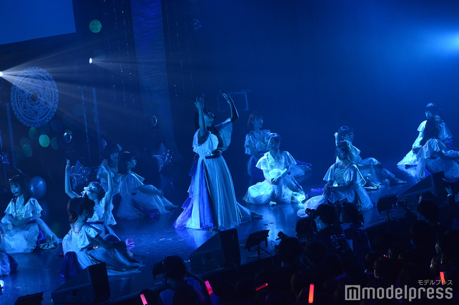 SPH mellmuse「UNIDOL（ユニドル）2018-19 Winter」 （C）モデルプレス