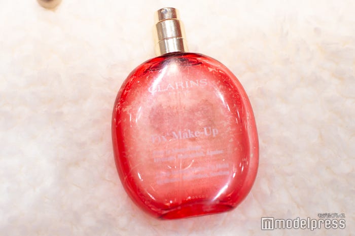 クラランスミスト(C)モデルプレス