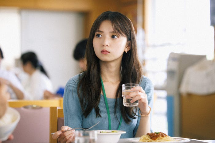 齋藤飛鳥「ライオンの隠れ家」第1話(C)TBS