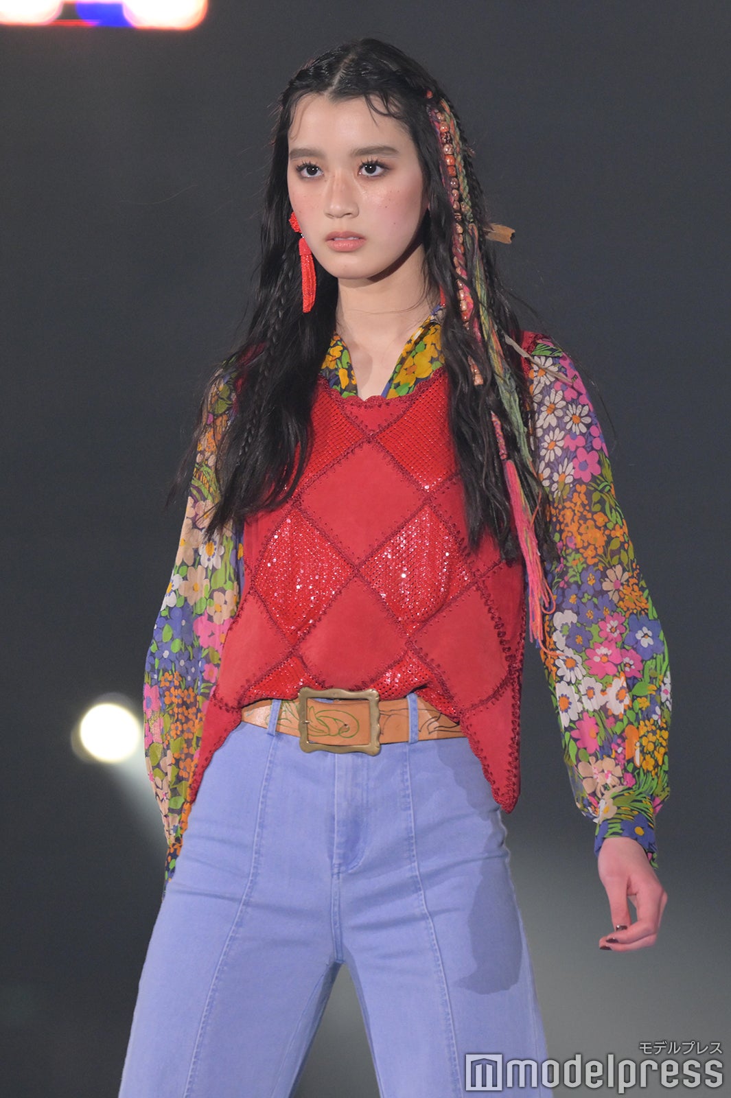 （C）モデルプレス