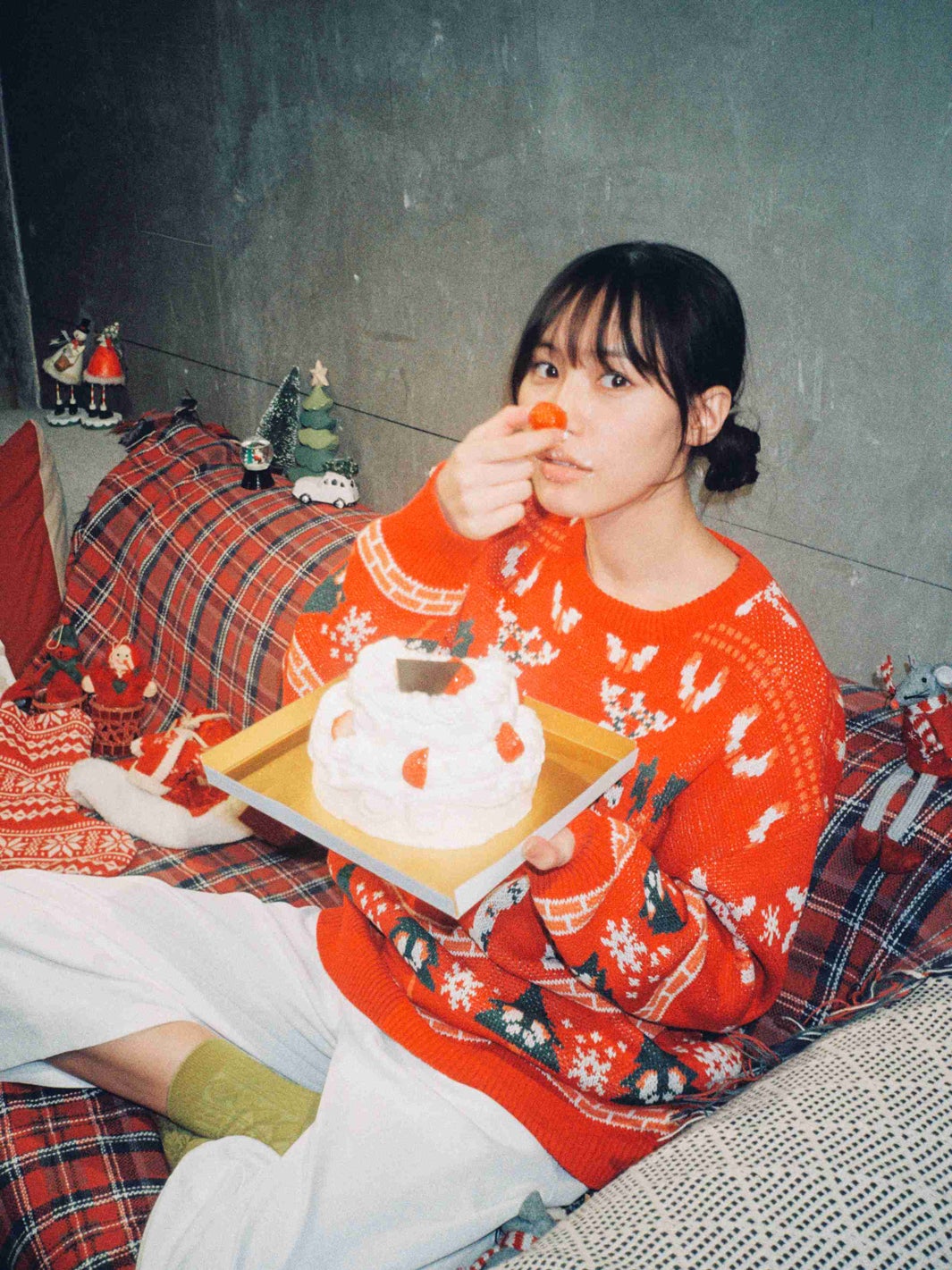 「南沙良2023年カレンダー」より／撮影：増田彩来（提供写真）