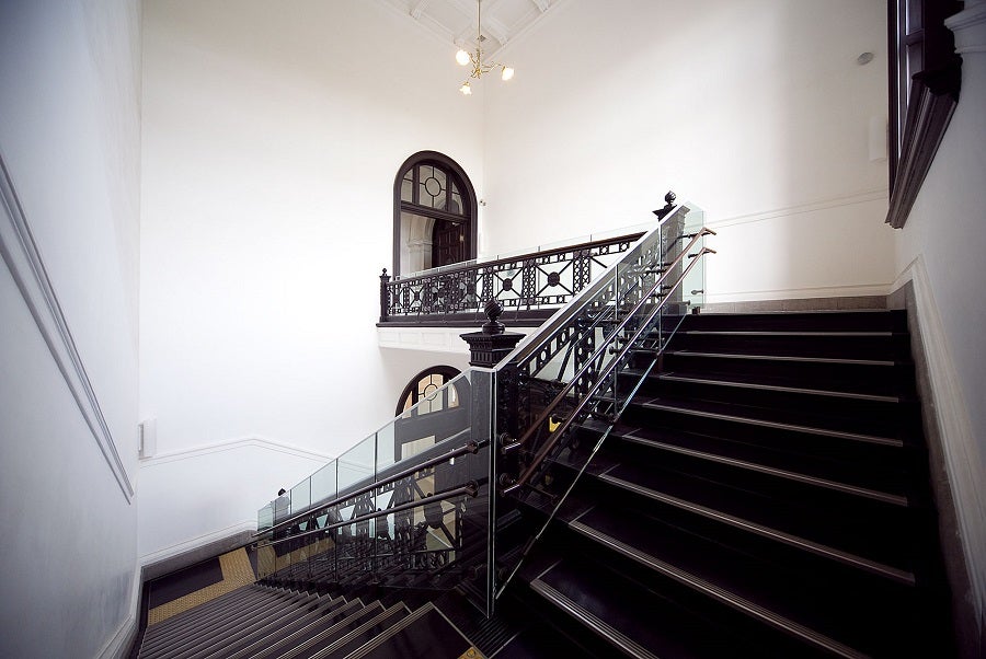 国際子ども図書館 内観