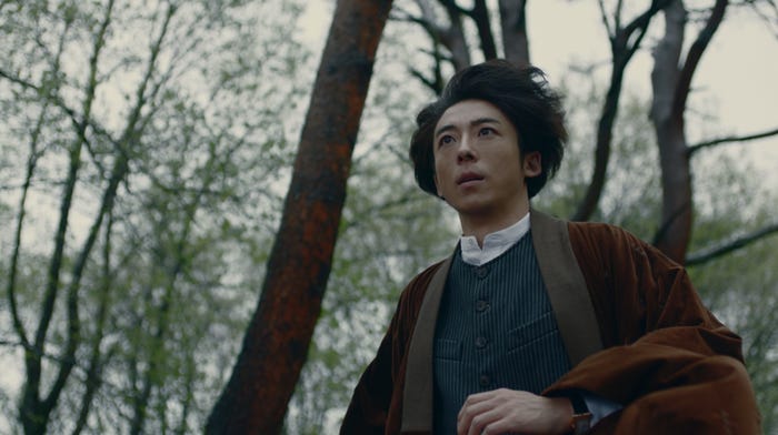 高橋一生(C)BOUCHERON