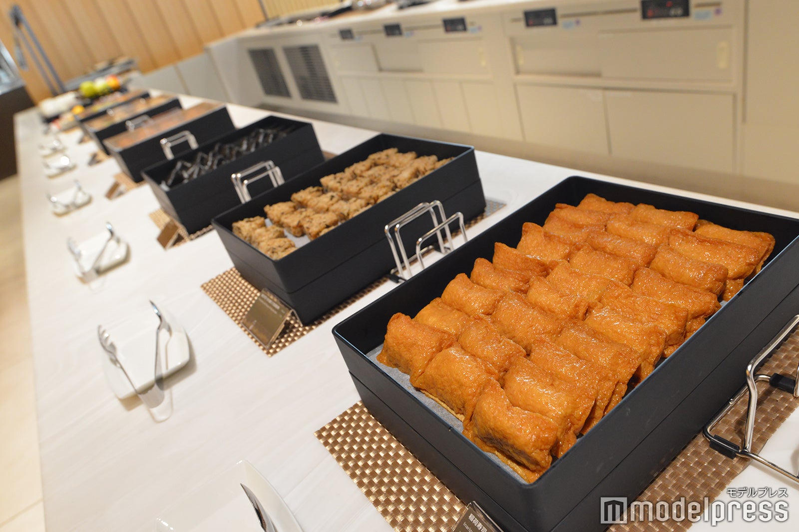 ANA LOUNGE（C）モデルプレス