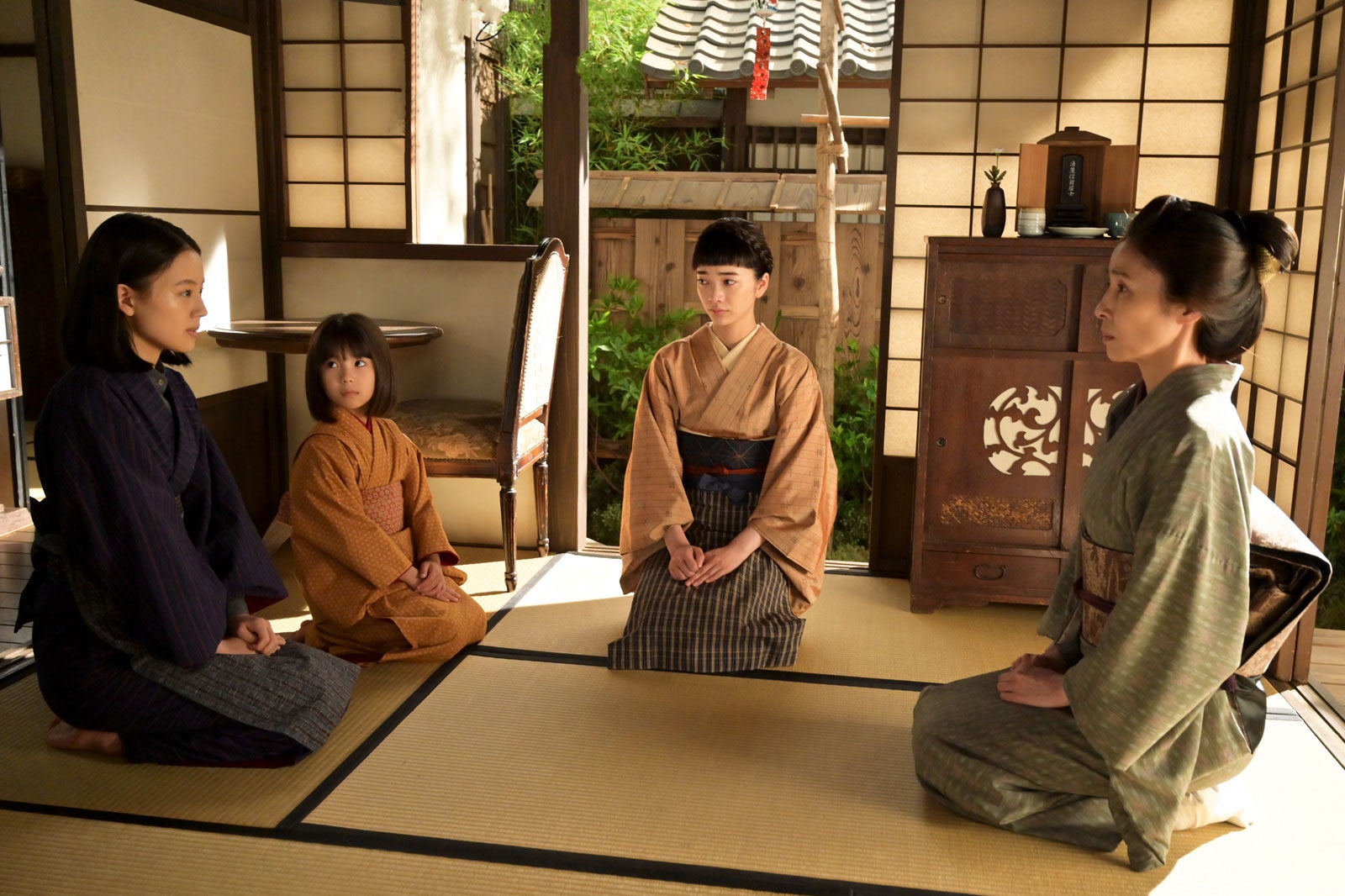 上坂樹里、英茉、見上愛、水野美紀「風、薫る」第76話（C）NHK
