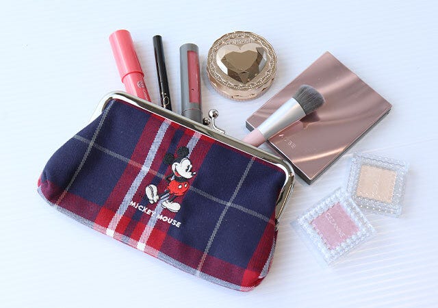 雑誌　付録　雑誌付録　人気　おすすめ　オススメ　宝島社　宝島　レビュー　便利　優秀　当たり　最高　今月号　予定　今月　2023　SPRiNG　10月号　ミッキーマウス　ミッキー　ディズニー　コラボ　ポーチ　がま口ポーチ　コスメポーチ　メイクポーチ