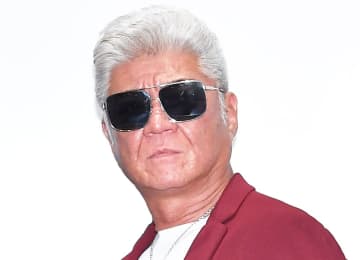 ヤクザ演じたこわもて俳優 政治家のパーティーで挨拶もギャグがすべった！「昔映画で政治家を2人くらい…」と話してシーン→元木大介に選手交代、ウケた！