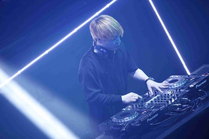 中田ヤスタカ(画像提供:ワーナーミュージック・ジャパン)