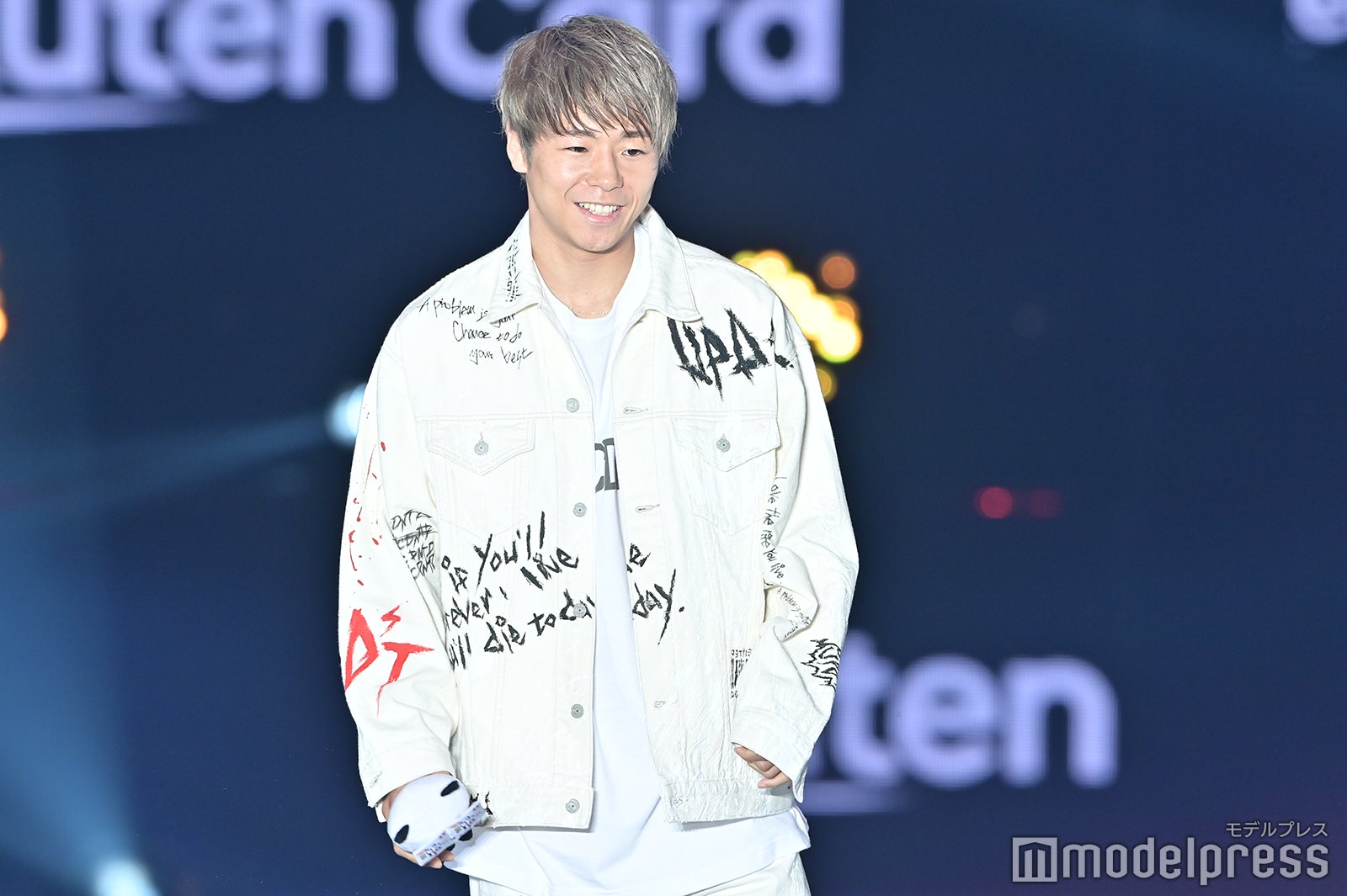 （C）モデルプレス