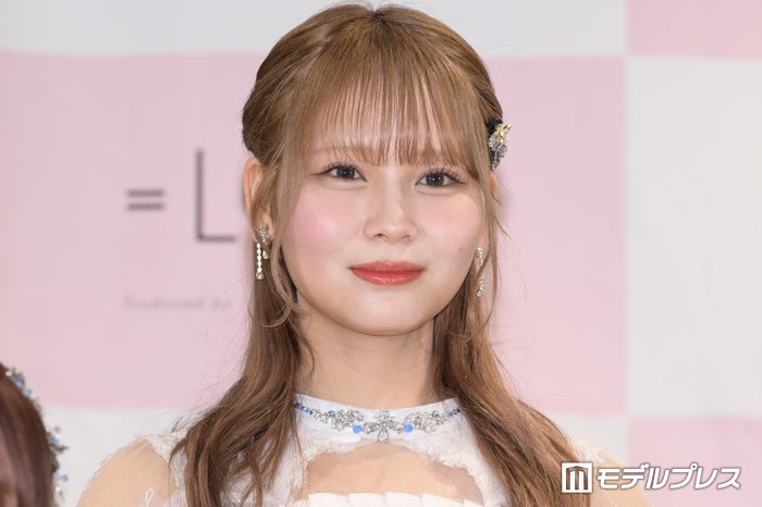 ＝LOVE大場花菜、国立でのヘソ出しクマ衣装姿にファン歓喜「出没大歓迎」「悶絶級の可愛さ」