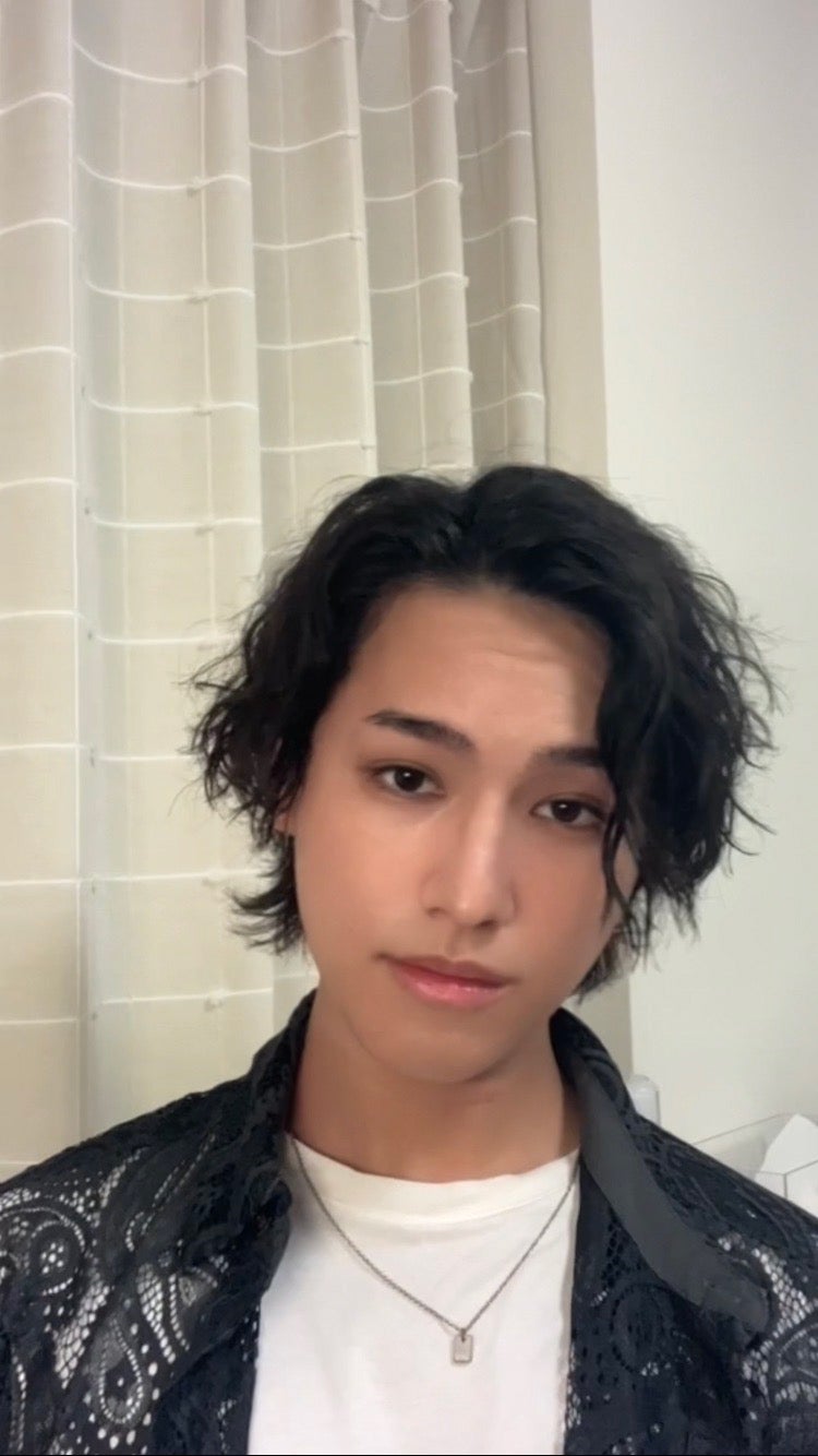 高村凌（※「高」は正式には「はしごだか」）