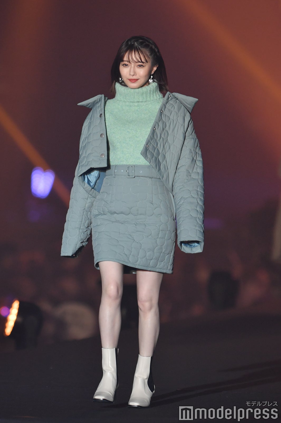 （C）モデルプレス