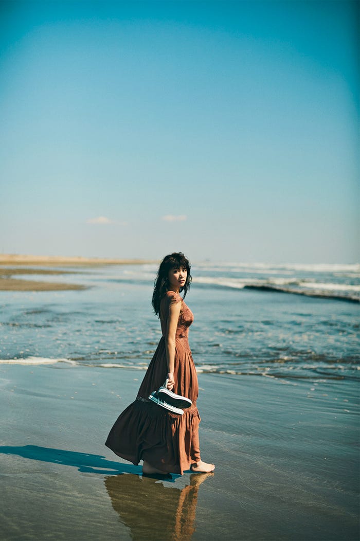 久松郁実/「CanCam」6月号(画像提供:小学館)