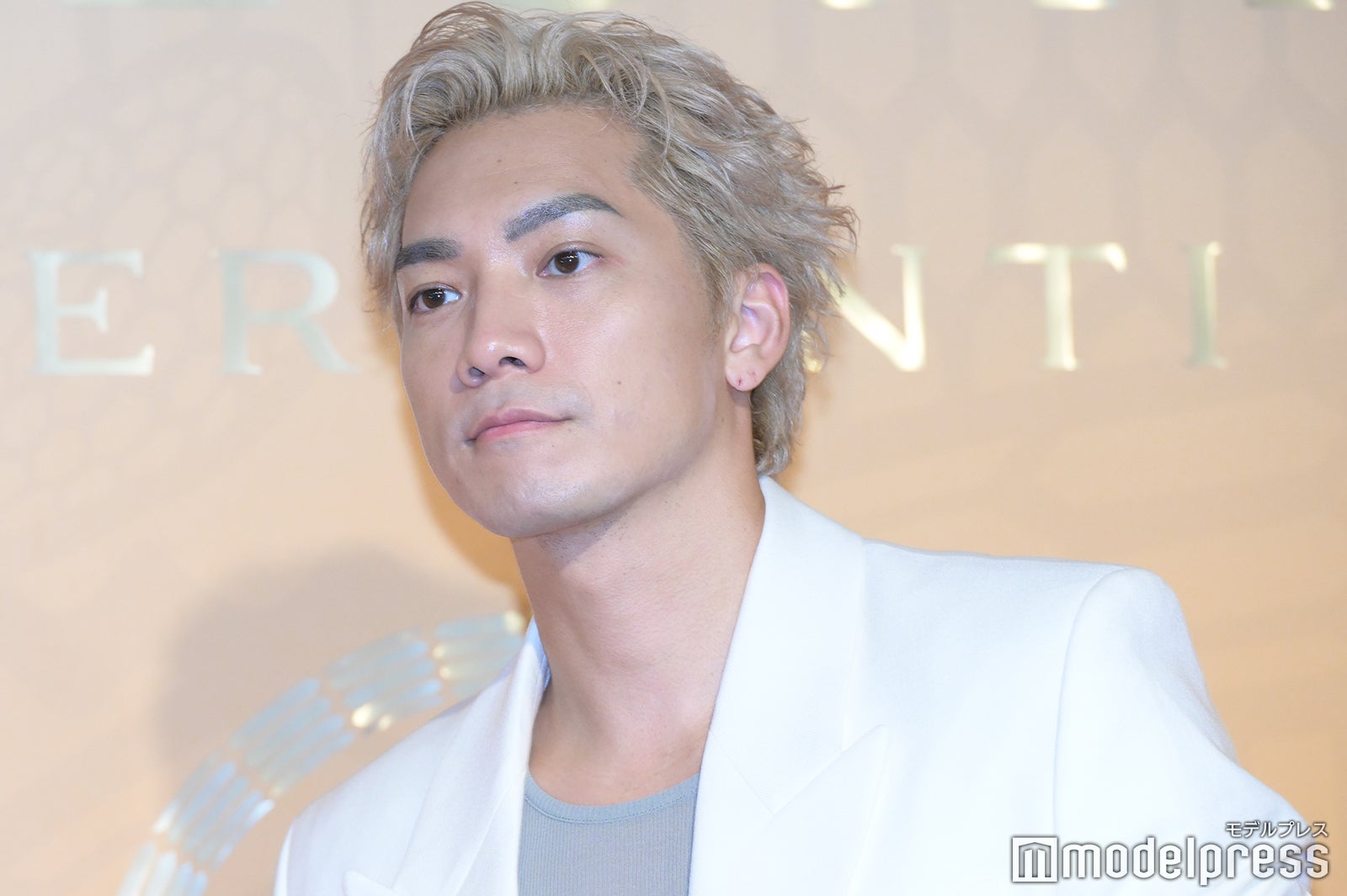 SWAY（C）モデルプレス